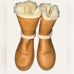 Leather Shearling Uggs
